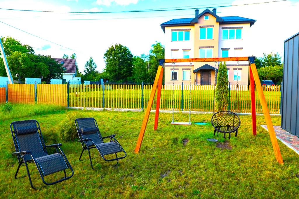 Дом у озера Белая Дача