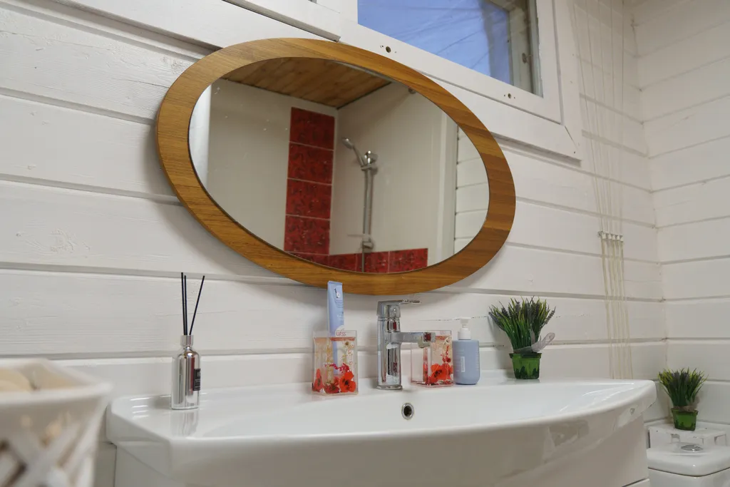 Дом рядом с городом