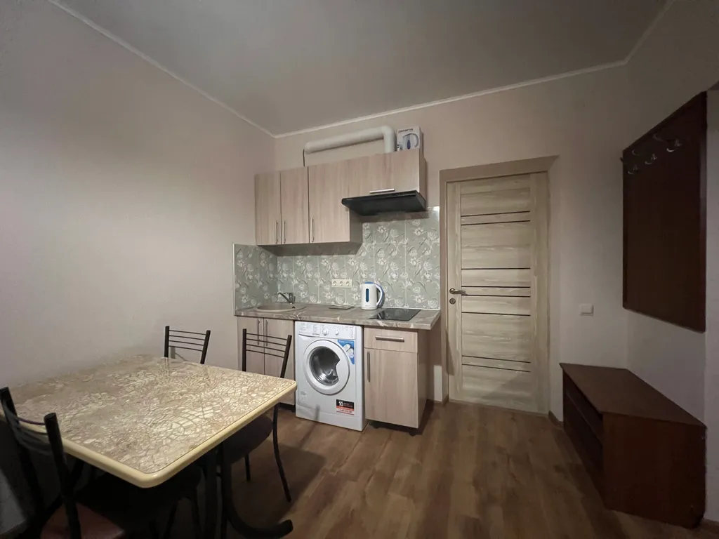 Квартира Квартира Уютный двухкомнатный номер с собственной кухней — Геленджик