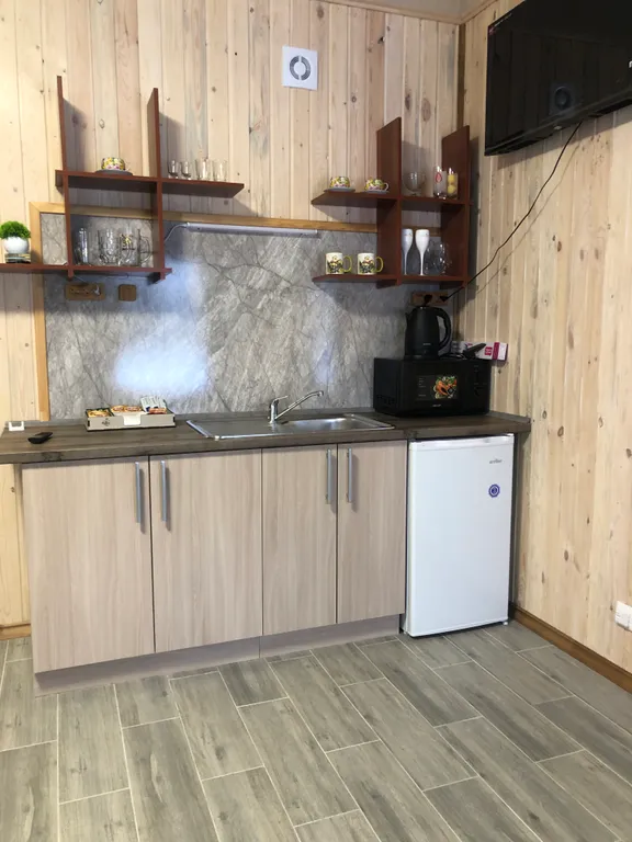 Домик у озера (с русской баней и сибирским чаном)