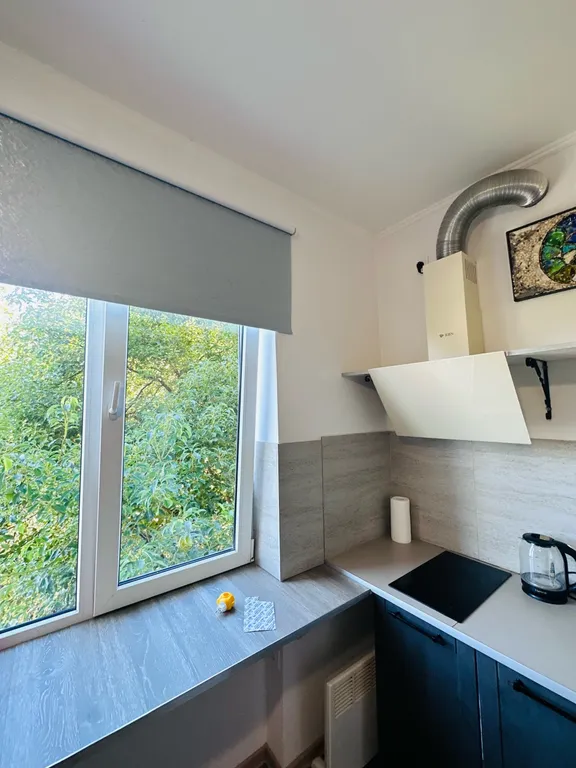 Апартаменты "Матисс" в 300 м от песчаного пляжа,балкон с видом на море