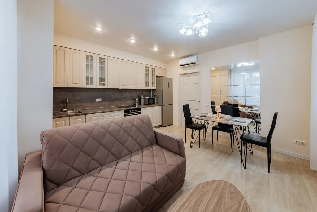 Уютная новая двухкомнатная квартира с видом на море