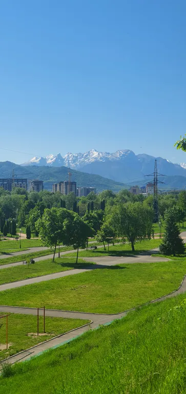 Квартира на набережной