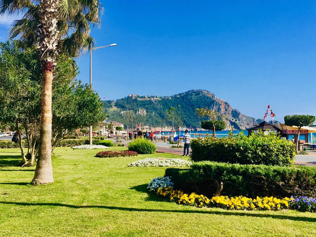 Семейные апартаменты 2+1, Elite Marine Residence, Kleopatra