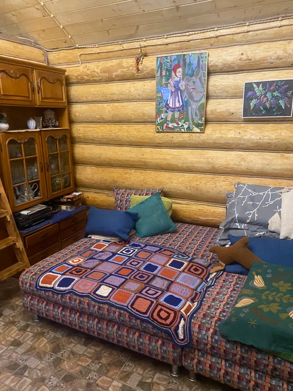 Домик в деревне с баней