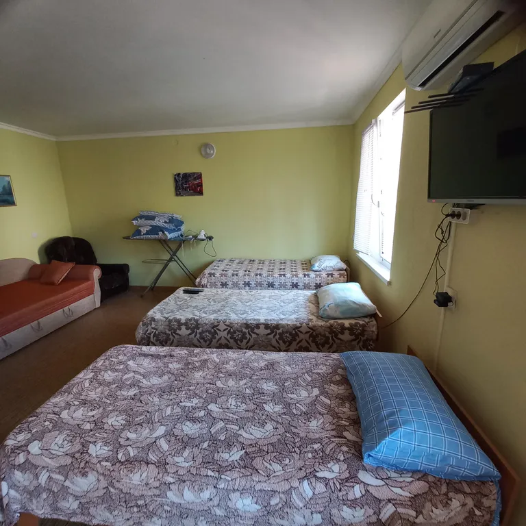 Квартира в 100 м от моря и в 10 шагах от морского залива!