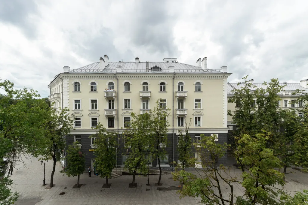 Апартаменты "На углу у Пушкина"