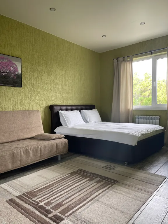 Квартира Апартаменты с видом на сосновую рощу и балконом 2 этаж — Геленджик