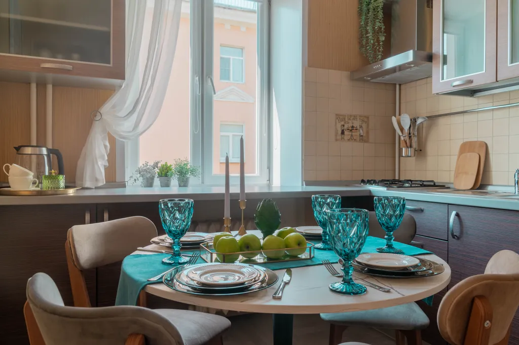 Солнечная семейная двушка в сталинке у Волги, Флотского и храмов