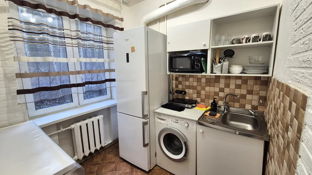 2-х комнатная квартира на Оранжерейной с 5 раздельными местами