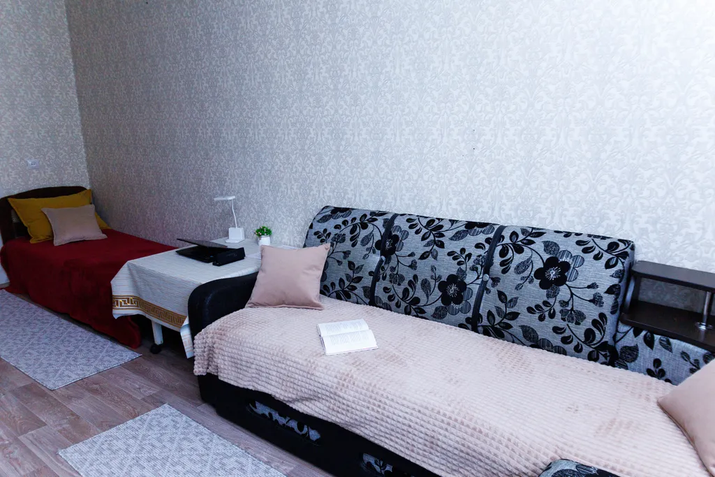 Двухкомнатная рядом с заботой о здоровье