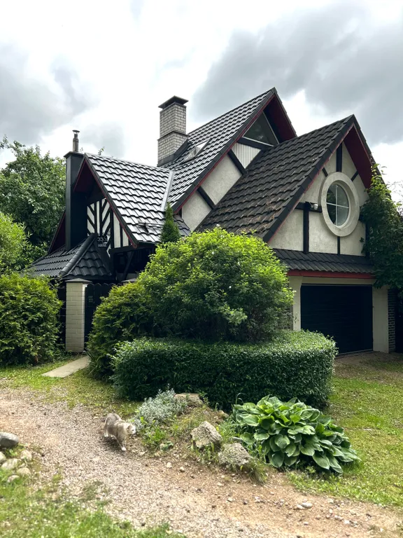 Двухуровневые апартаменты 33/3 house с камином и мангалом