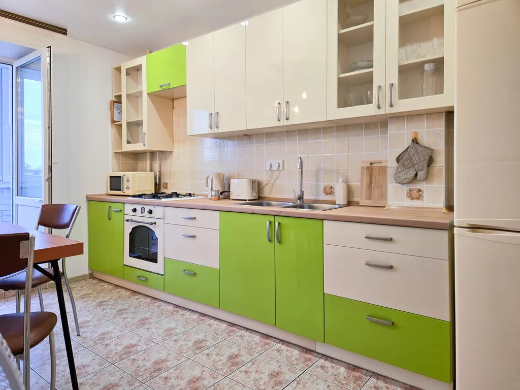 Большая двушка в центре Сеть ЙоХоум