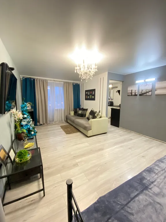 Уютная квартира в самом центре с видом на главную площадь города