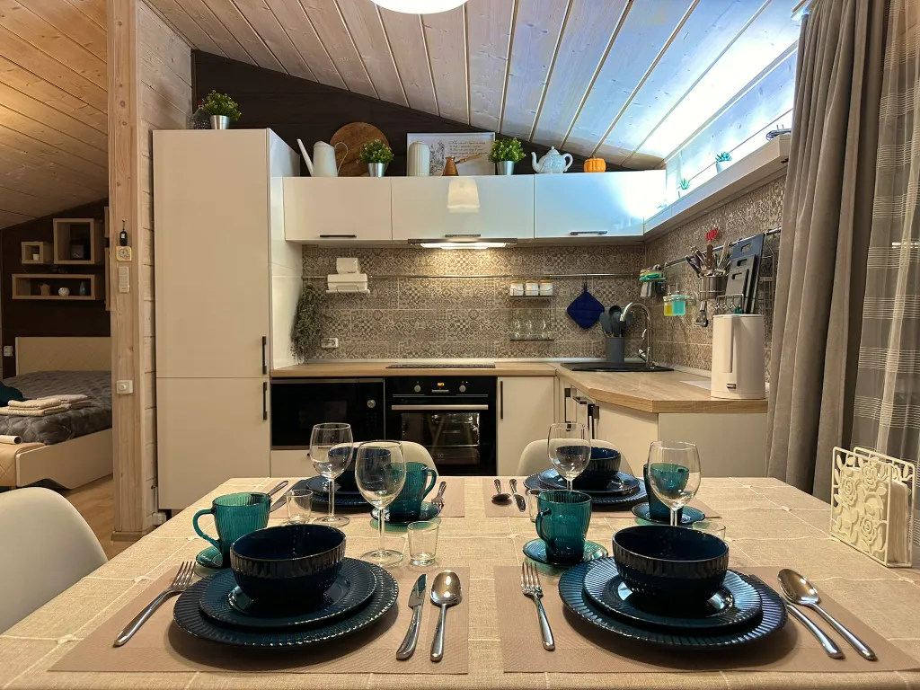 Дом с восхитительным видом на озеро Плещеево и город