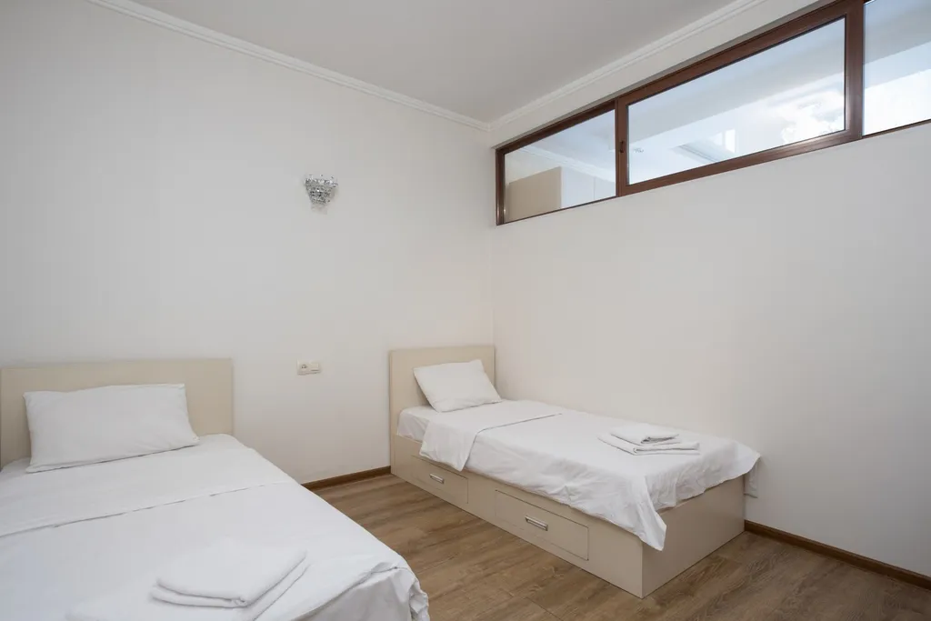 Уютная квартира с 3 спальнями в центре Еревана