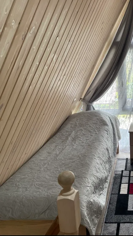 Домик в стиле A-frame с видом на горы