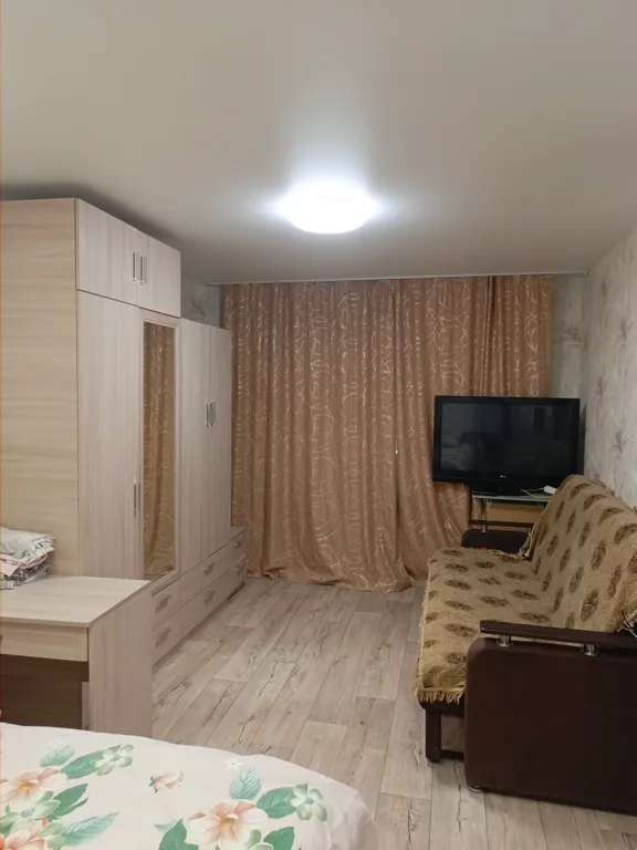 После ремонта однокомнатная квартира, всё необходимое для проживания