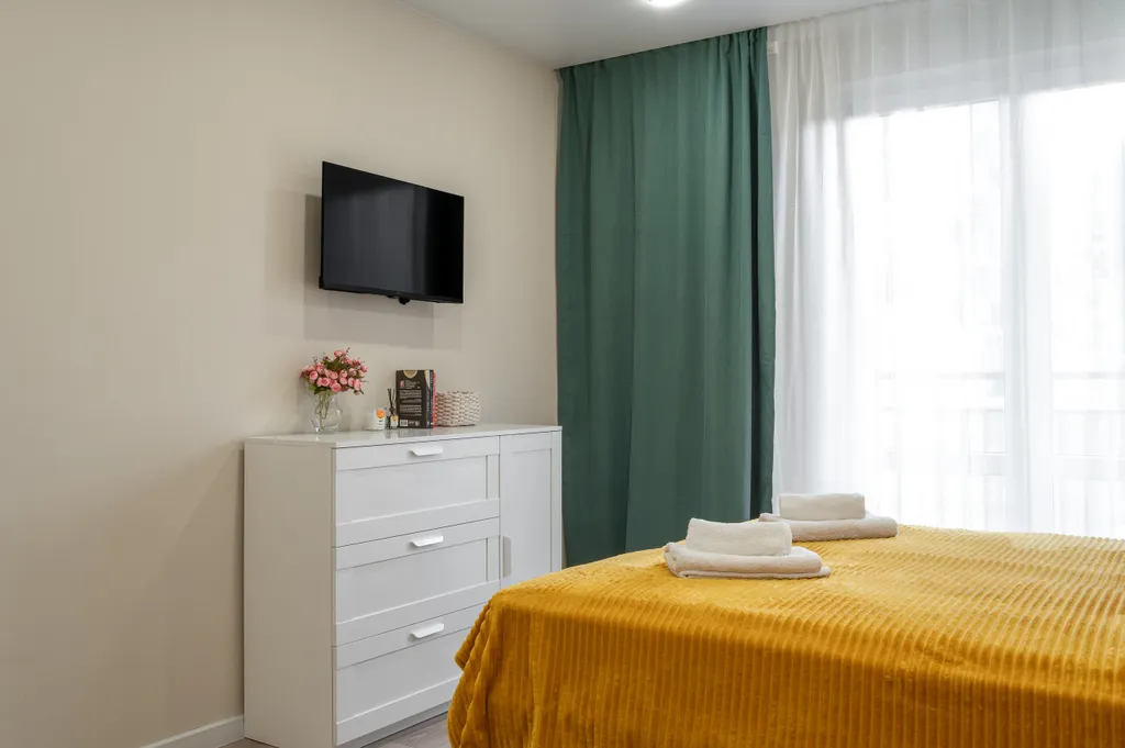 Кудепста Желтые искры