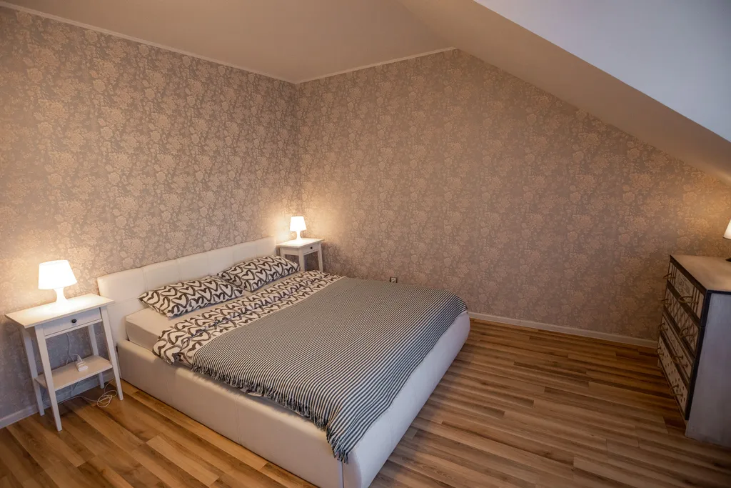 Семейный таунхаус с камином и сауной