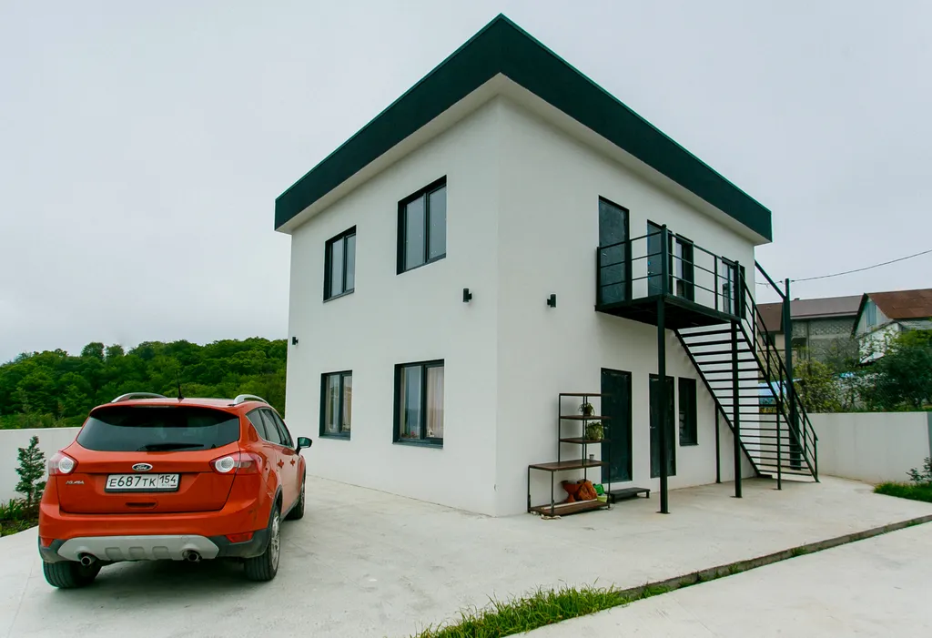 Студия с видом на горы