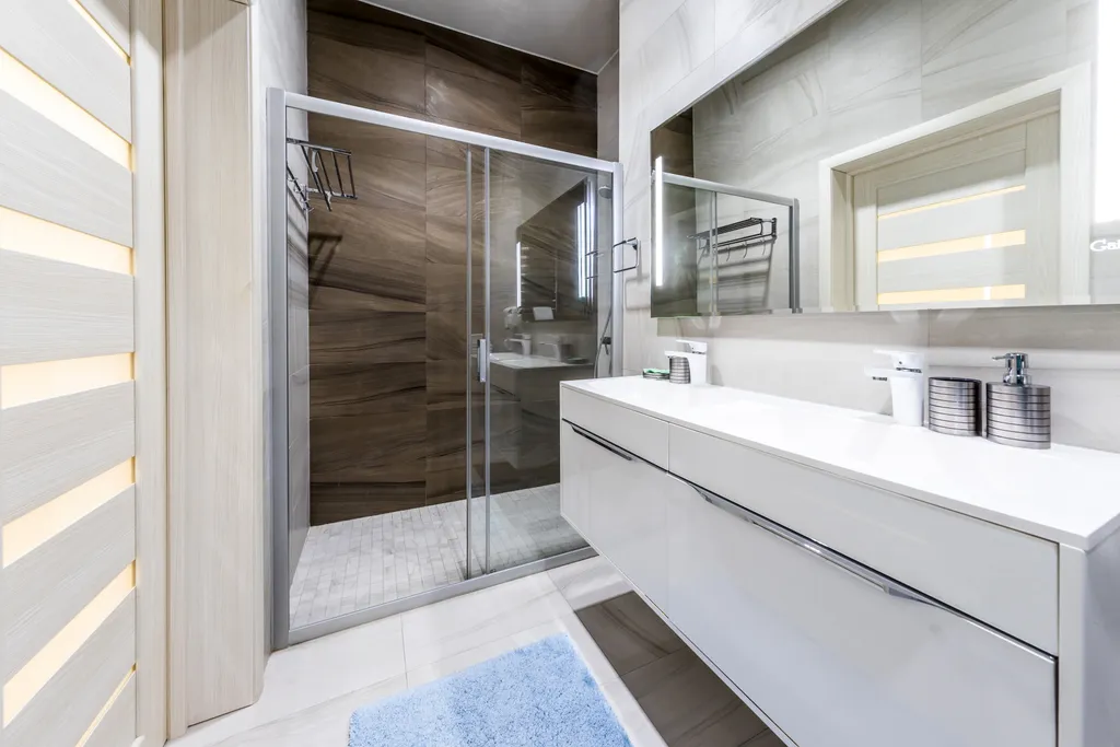 Роскошный пентхаус с панорамным видом на море.