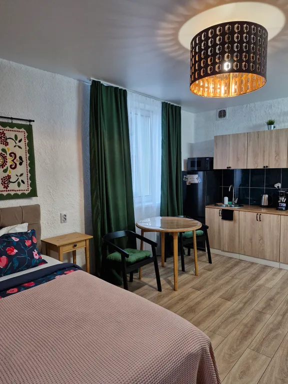 Уютная квартира-студия возле торгового центра