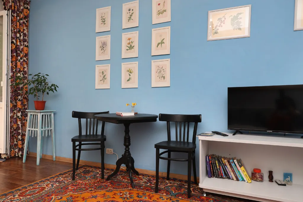 Квартира в центре Машгородка с большой открытой лоджией