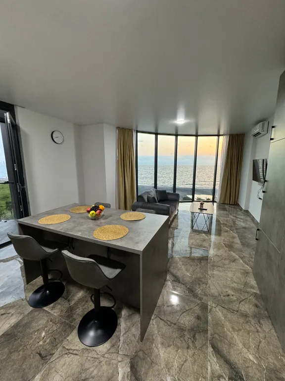 Tropical garden apartments