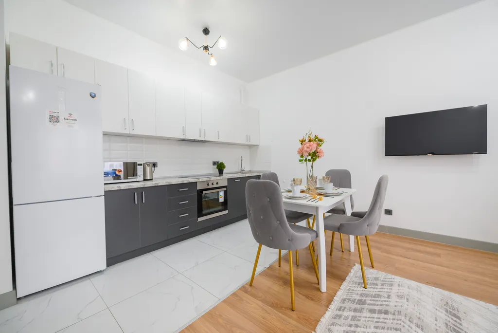 Просторная студия на Аль-Фараби