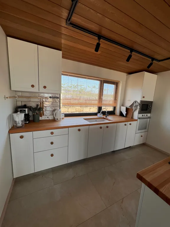 Вилла с видом на море