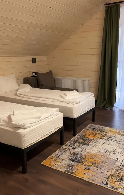 Коттедж в лесной зоне с тремя спальнями