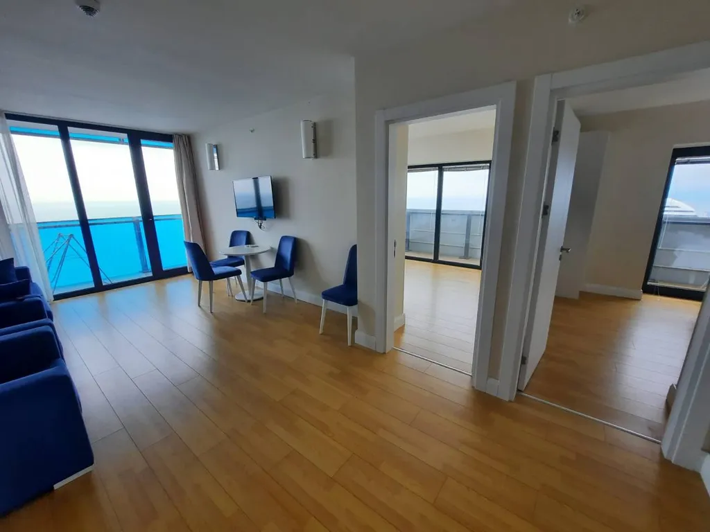 3-комнатная Квартира