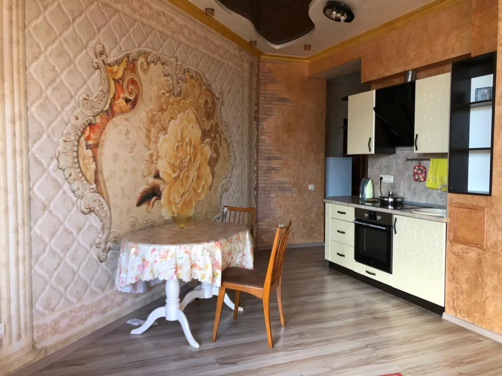 Квартира Шикарная квартира с огромной террасой в центре города — Анапа