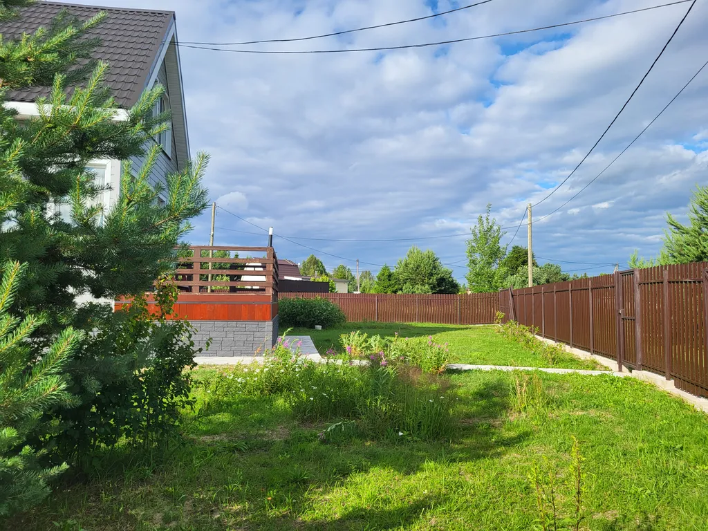 Коттедж Дом с панорамной терассой и камином рядом с Петровским каналом — Волхов