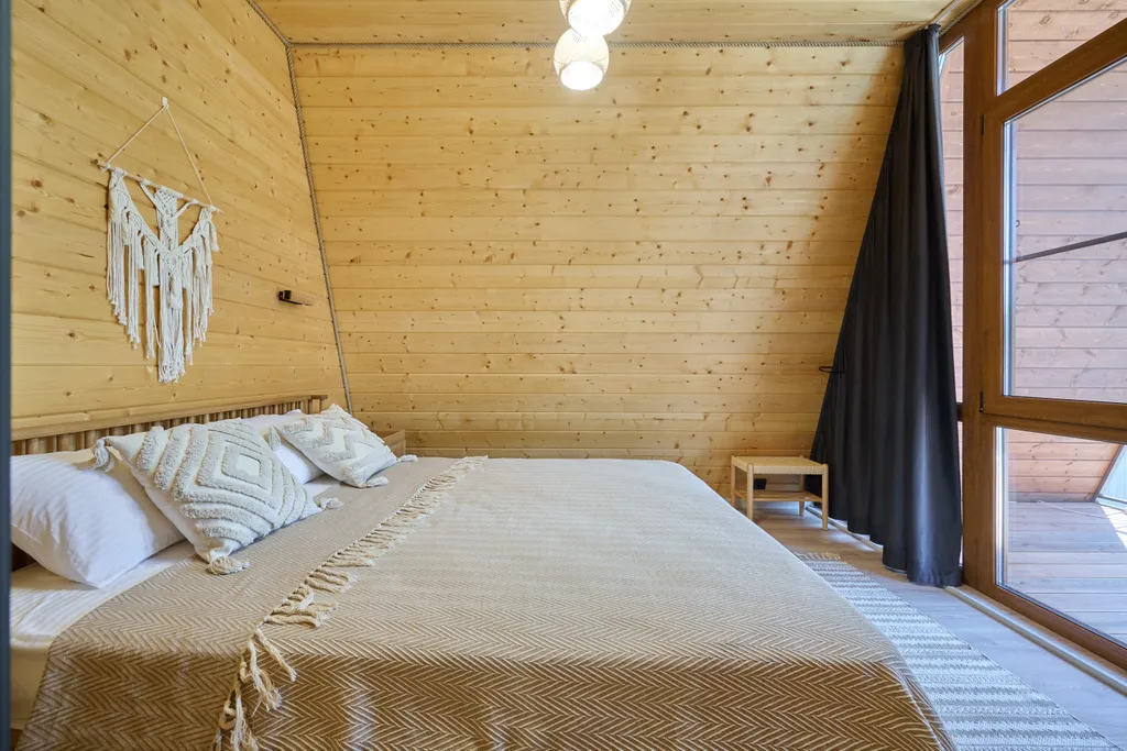 Коттедж Коттедж Уютное шале с 1 спальней + гостиная с кухней и ванной комнатой — Мезмай