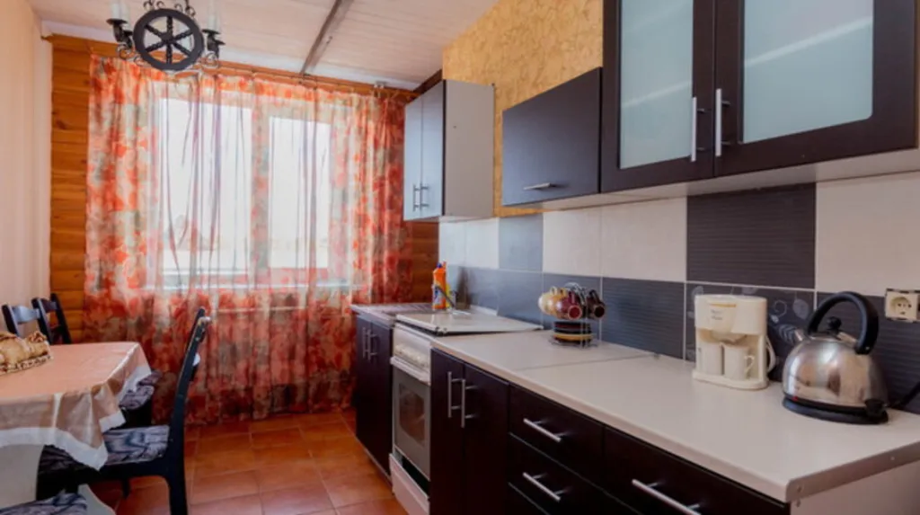 6-комнатный Дом