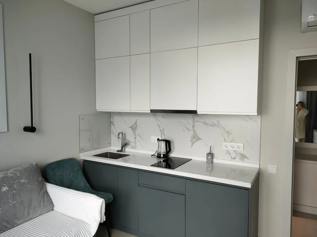 Апартамент с самым красивым прямым видом на море, двухкомнатный