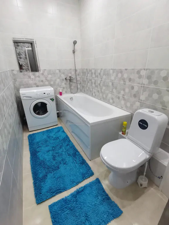 Просторная студия рядом с бассейном