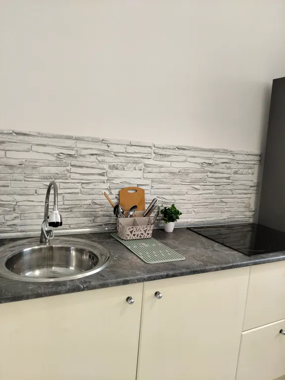 Квартира со свежим ремонтом в новом доме с лифтом