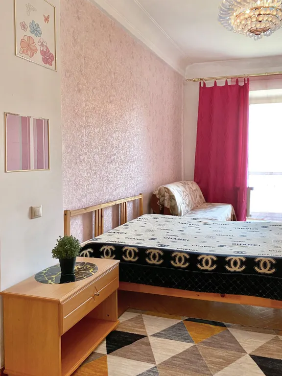 3-комнатная Квартира