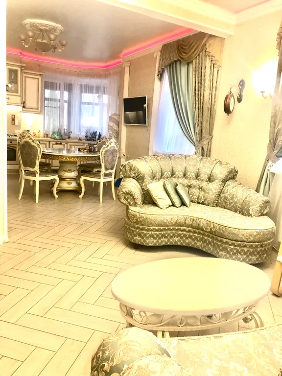 Дом в стиле венецианского барокко