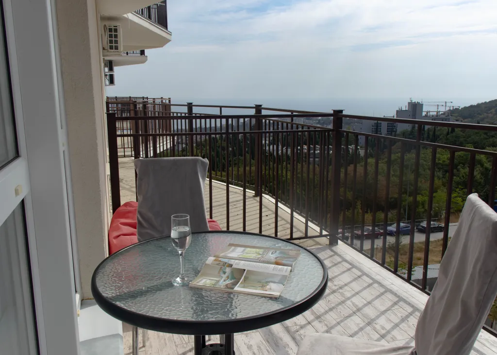 Квартира-студия с видом на море