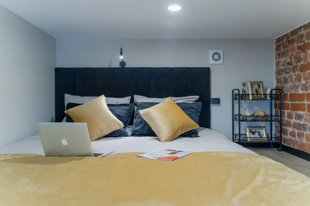 Квартира Квартира Новая студия с видом на реку Фонтанку и всем необходимым для комфорта! — Санкт-Петербург