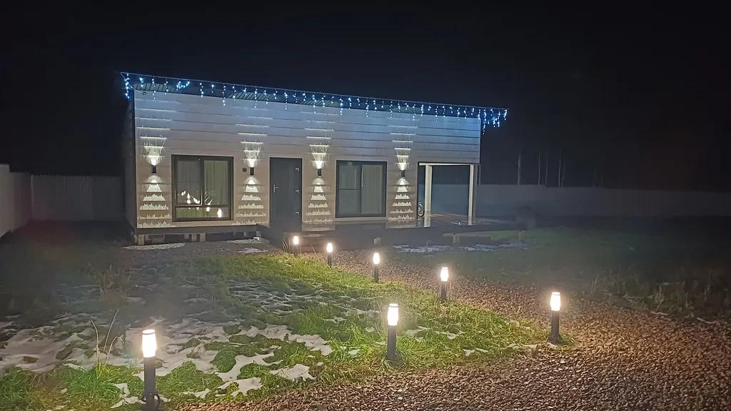 Коттедж Дом с видом на озеро и фруктовый сад — Луга