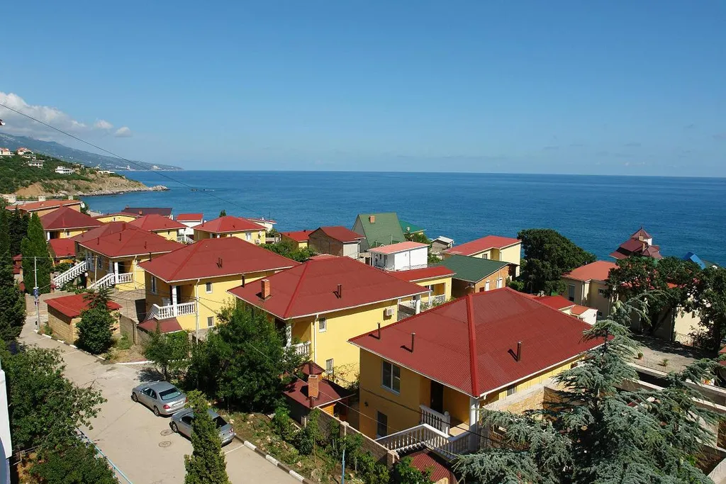 квартира с видом на море и горы