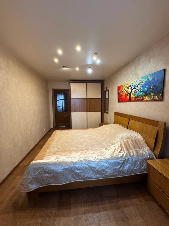 Красивая комфортная 3-комнатная квартира в Кировском районе