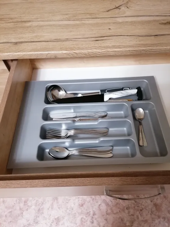 Кардиоцентр через дорогу