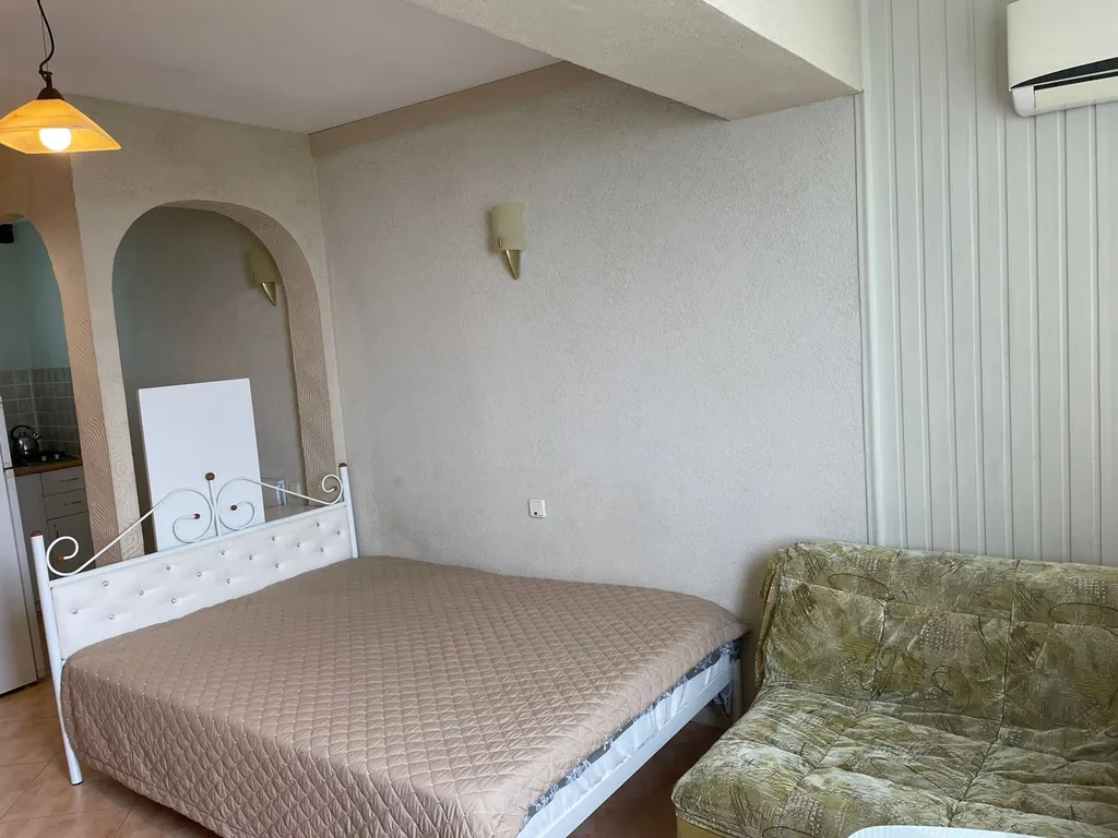 Коттедж Эллинг-студия 2 с видом на море — аренда посуточно в Семидворье