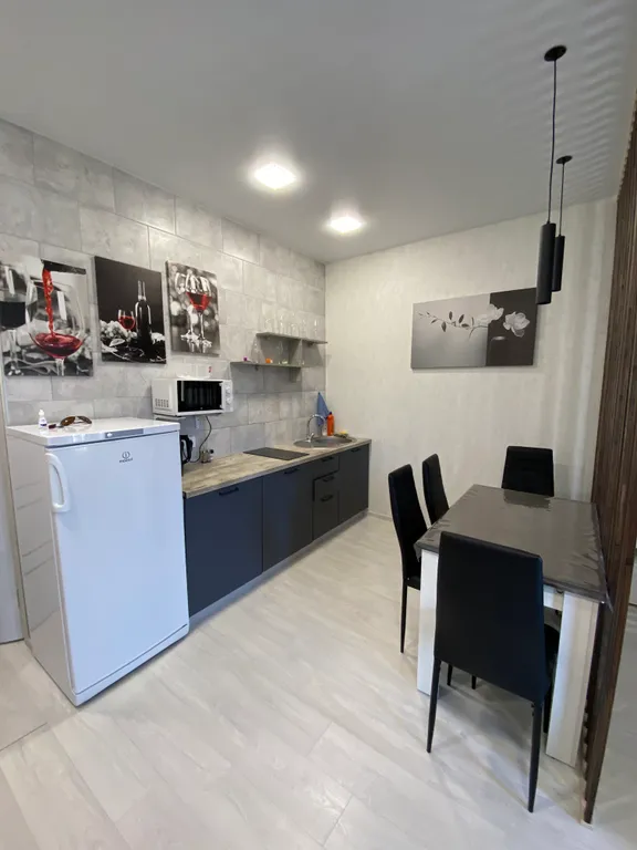 Квартира Шикарная студия клубного формата. — аренда посуточно в Вардане